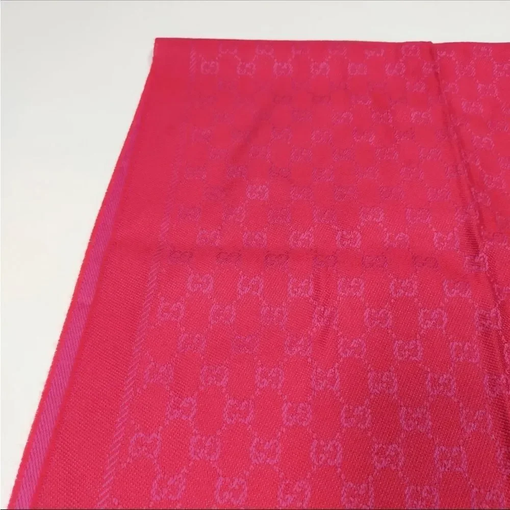 Gucci Red Fuchsia GG Monogram Wool Lame Jacquard Stenlux Scarf Stole Shawl Wrap